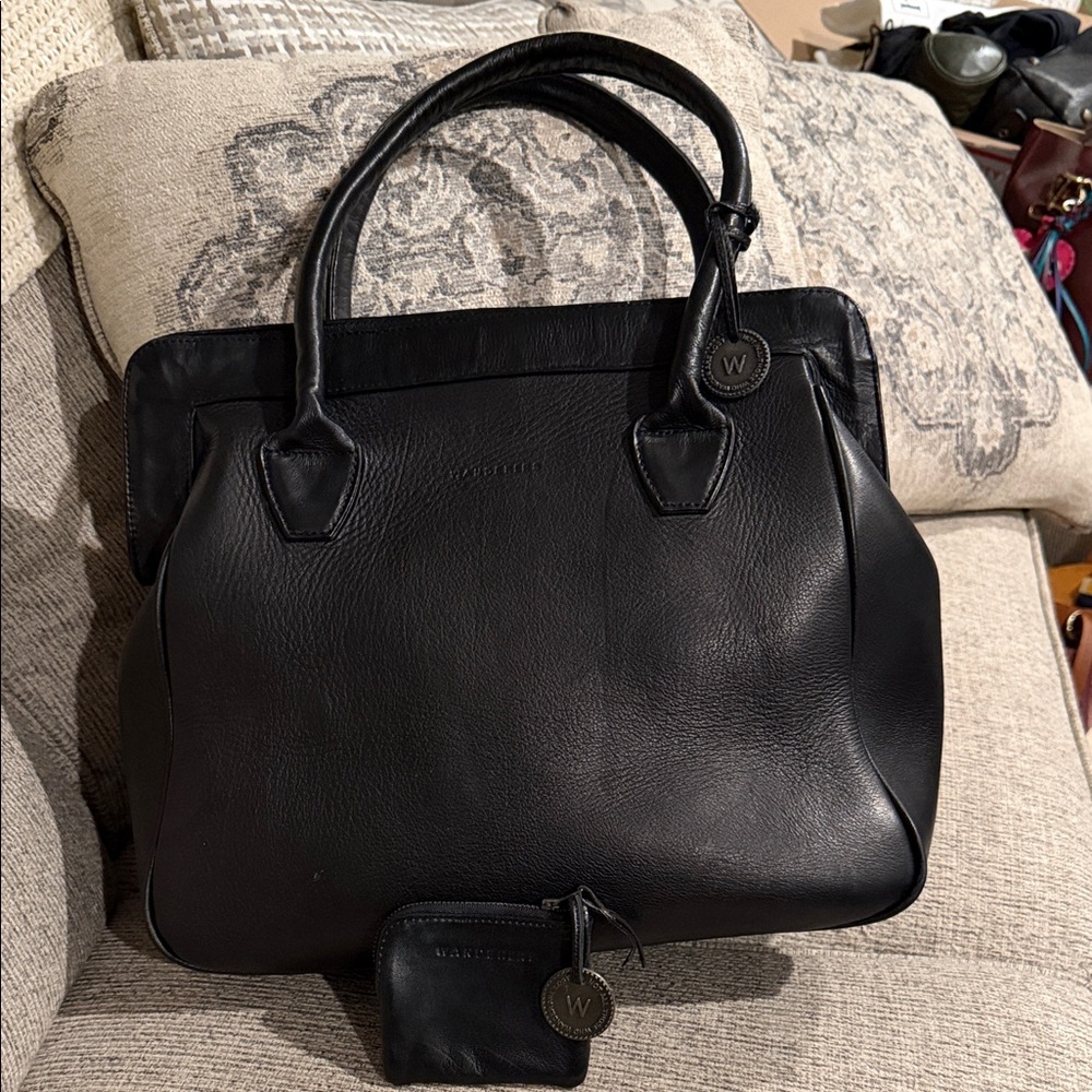 Wanderers Travel Co Monte Carlo Handbag + Leather Coin Pouch Black Leather GUC